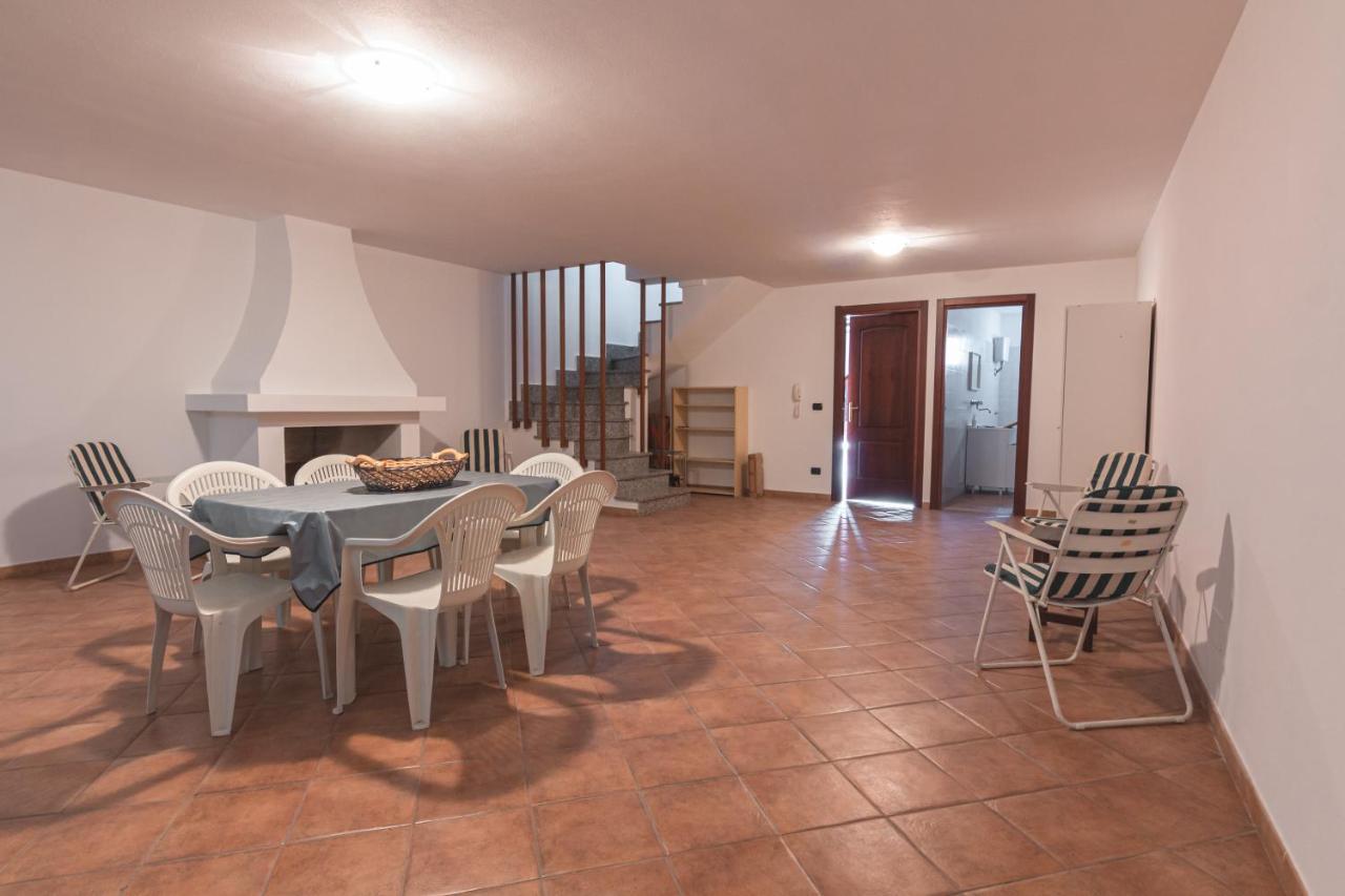L'Ancora Blu Leilighet Porto Torres Eksteriør bilde