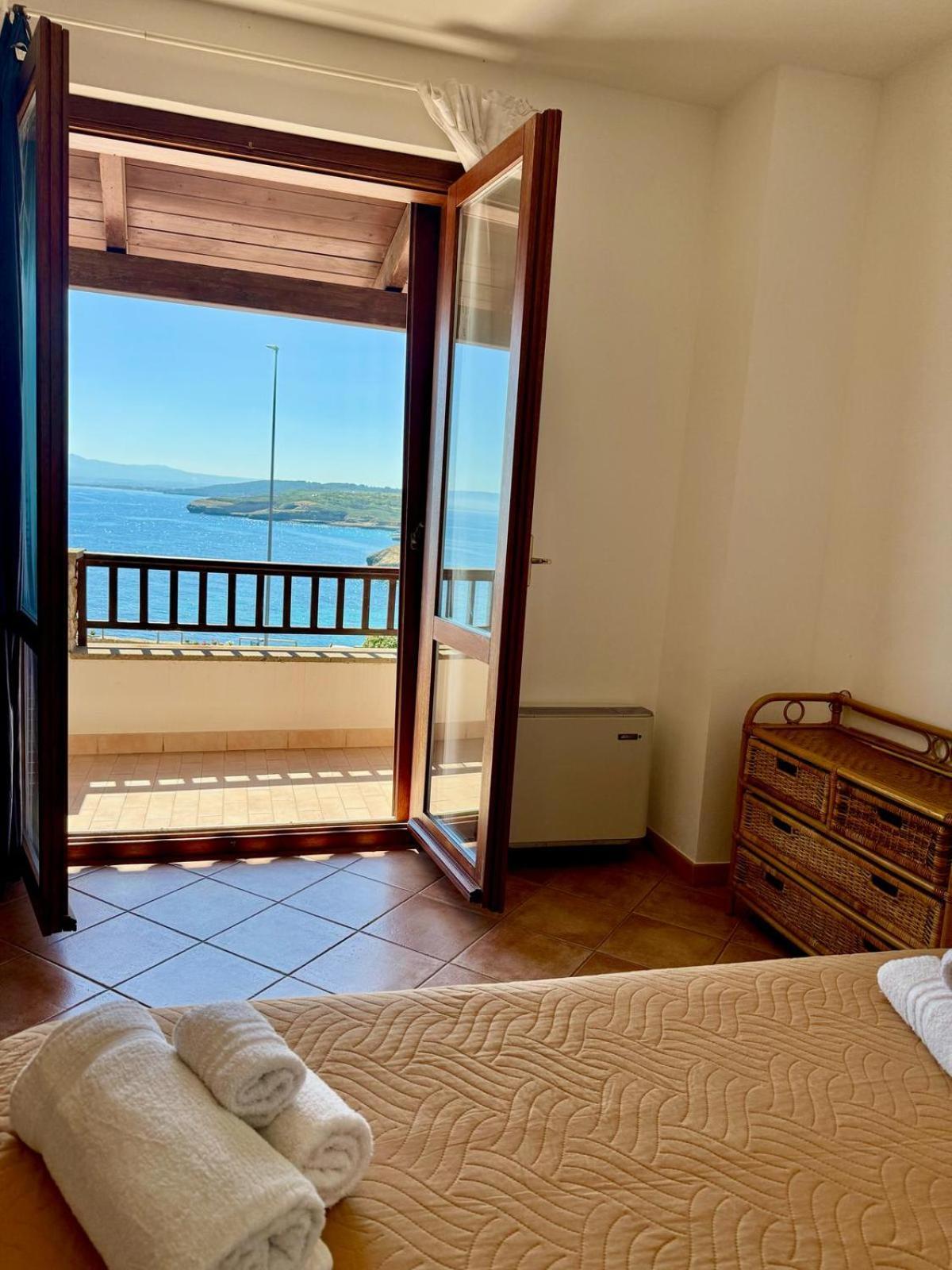 L'Ancora Blu Leilighet Porto Torres Eksteriør bilde